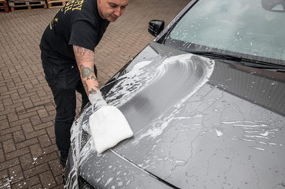 Meguiar's X3002 Microfiber Wash Mitt, Car Wash Mitt for DIY Drivers & Detailers—Designed for Scratch-Free Washing; Use On Exterior Paint and Clear Coat On Cars, Trucks & Suvs