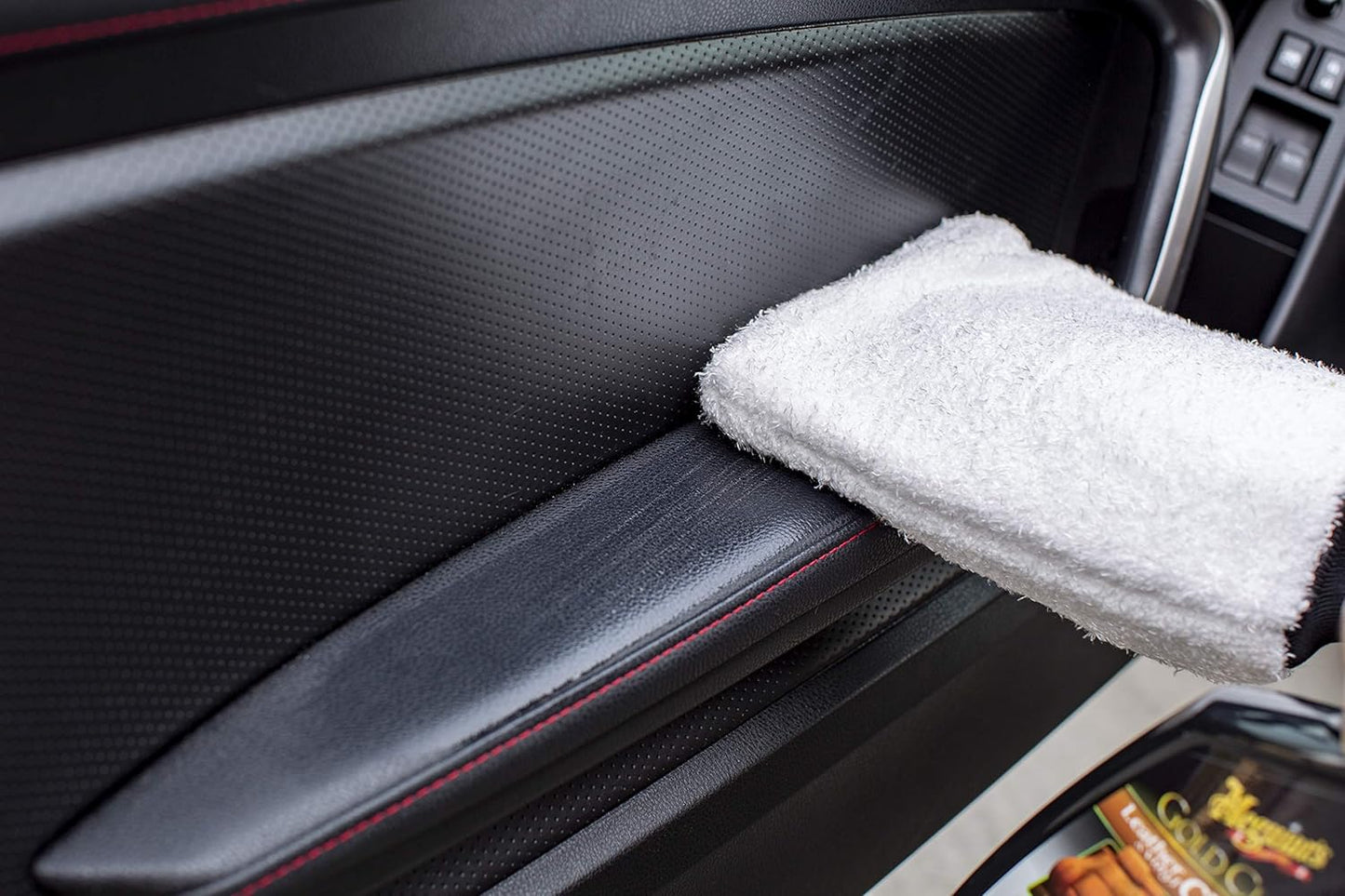 Meguiar's X3002 Microfiber Wash Mitt, Car Wash Mitt for DIY Drivers & Detailers—Designed for Scratch-Free Washing; Use On Exterior Paint and Clear Coat On Cars, Trucks & Suvs