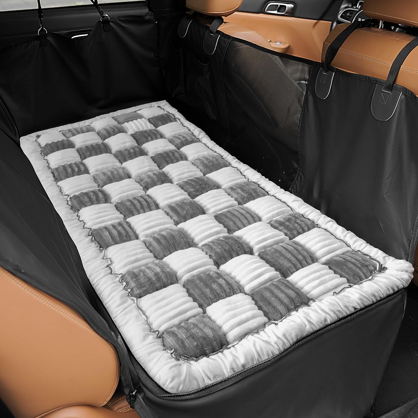 HiPetpy Backseat Dog Bed Mat for Car, Non-Slip Dog Bed for Car Back Seat, Soft & Cozy Dogs Blanket, Washable Travel Pet Mat Seat Protector for Cars, SUVs, Trucks
