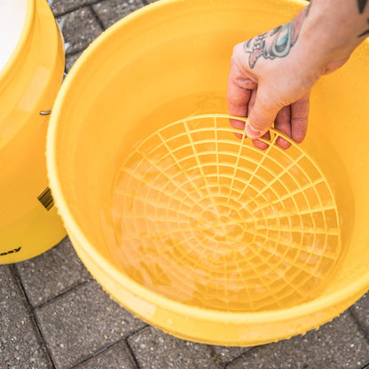 Meguiar's Yellow Bucket, Car Wash Bucket for Water and Suds - 3.5 Gallon
