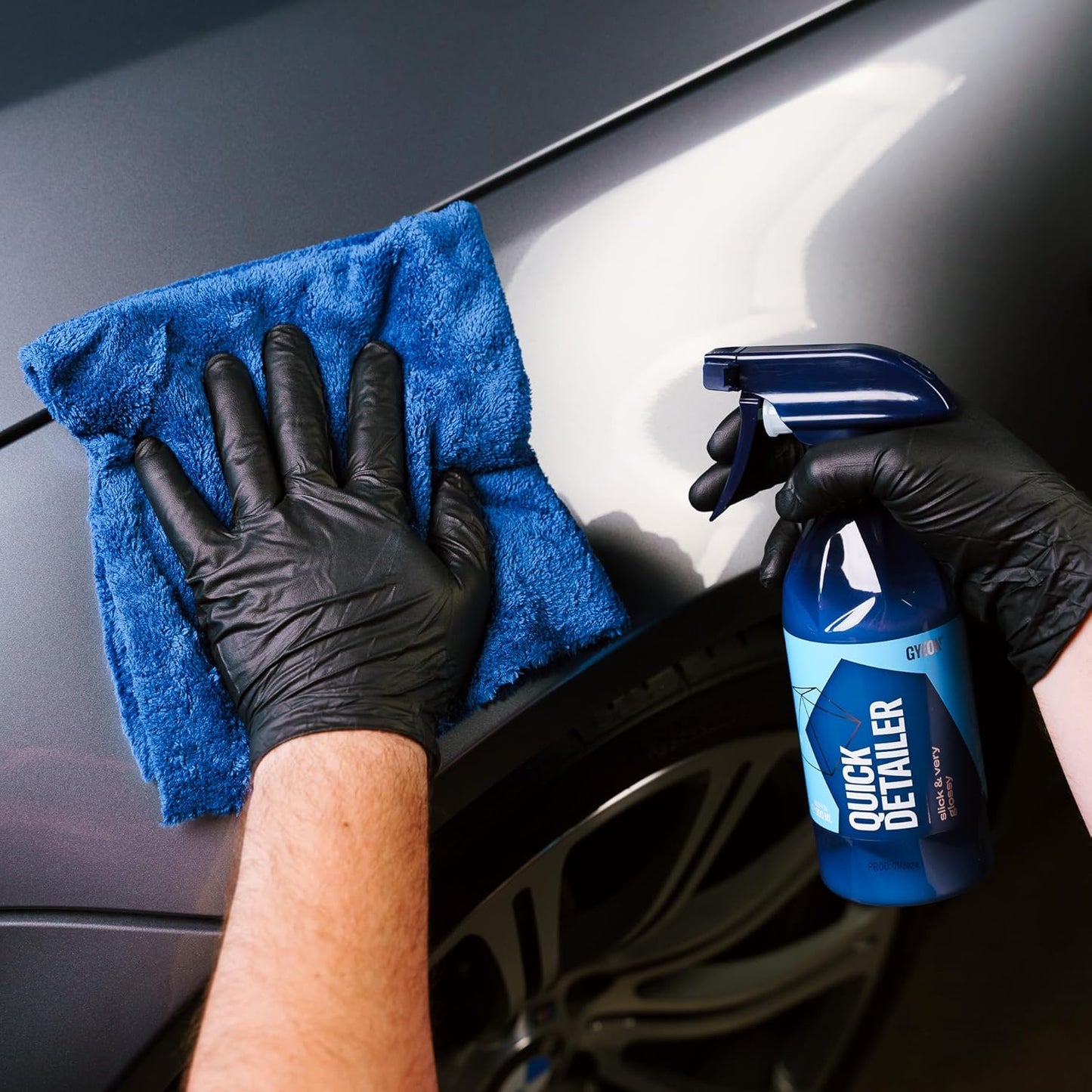GYEON Quick Detailer Spray for Car Paint Glass Trim Chrome Enhances Gloss Adds Hydrophobic Protection Safe on Ceramic Coated Vehicles Removes Dust Fingerprints Boosts Shine Fast Easy Car Care