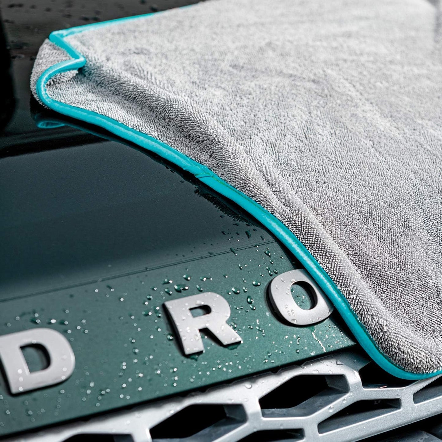 Griot's Garage PFM Microfiber Drying Towel for Car Wash and Auto Detailing, High Absorbency, Machine Washable, Small, 28"x 20", 55504