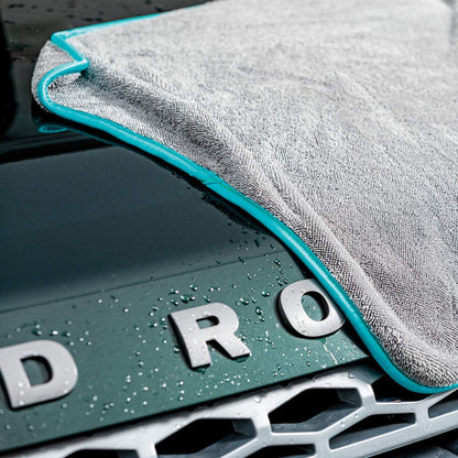 Griot's Garage PFM Microfiber Drying Towel for Car Wash and Auto Detailing, High Absorbency, Machine Washable, Small, 28"x 20", 55504