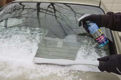E·Z·R Windshield De-Icer. Melt it! Instantly Melts Ice & Winter Frost For Car Windshields, Windows, Mirrors, Key Locks, & Latches, Snow Melting Defrost Liquid For Car Window Cleaner, 17 Fl Oz, 2-Pack