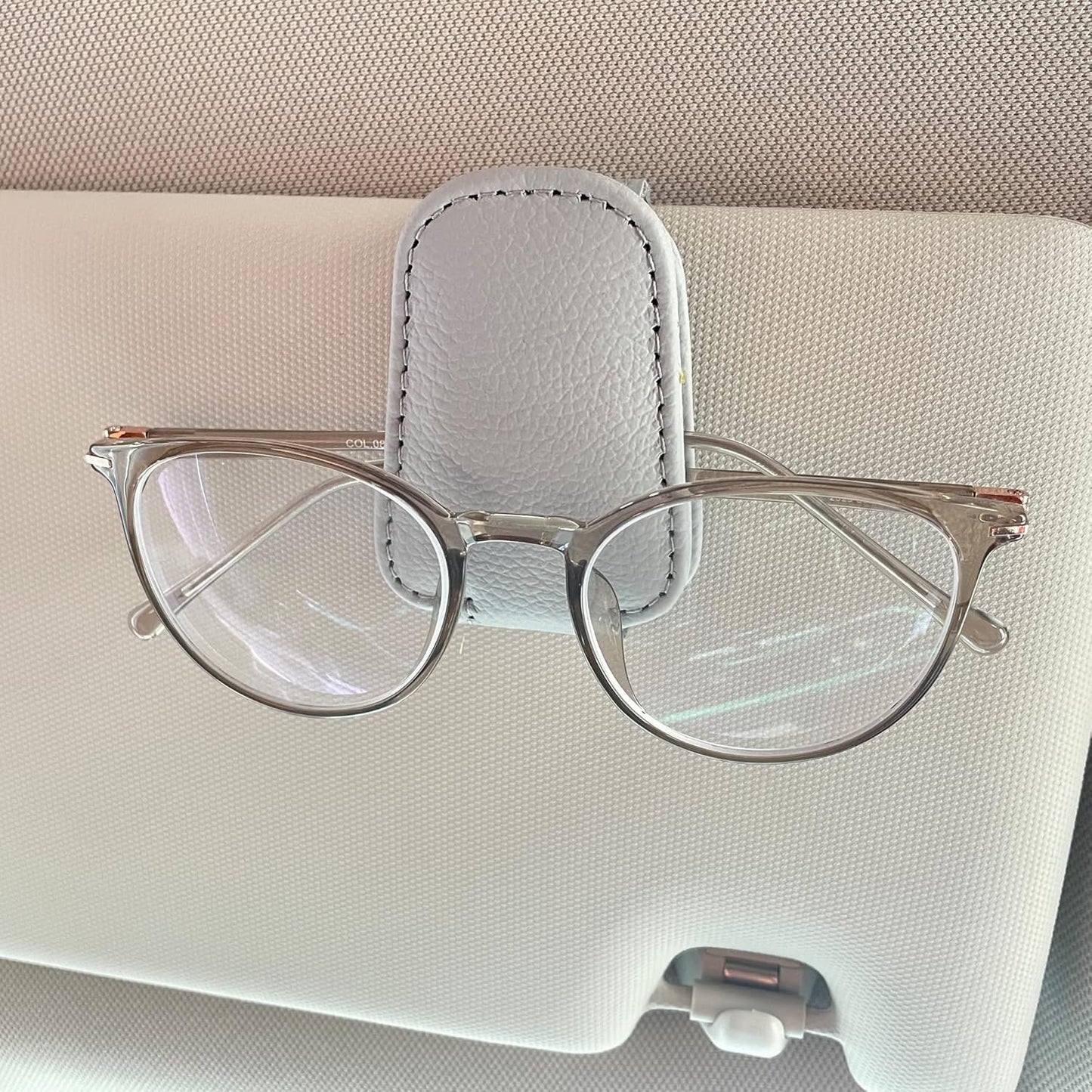 KIWEN Sunglasses Holders for Car Visor, Magnetic Leather Glasses Eyeglass Clip for Car, Ticket Card Clip Sunglasses Mount, Car Visor Accessories Gadgets (1, Black)