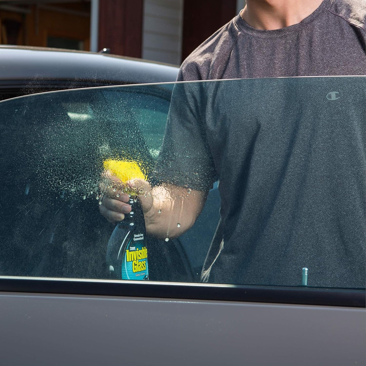 Invisible Glass 92163 Premium Glass Cleaner Spray for Car Windshields and Windows – Automotive and Home Window Cleaner – Streak-Free, Ammonia-Free, Tint-Safe – 16 fl oz