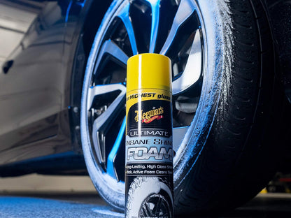 Meguiar's Ultimate Insane Shine Foam, Long-Lasting Tire Shine for an Extreme Shine and Gloss, Rich, Dark and Consistent Finish, No Wiping or Rinsing Required, 19 Oz