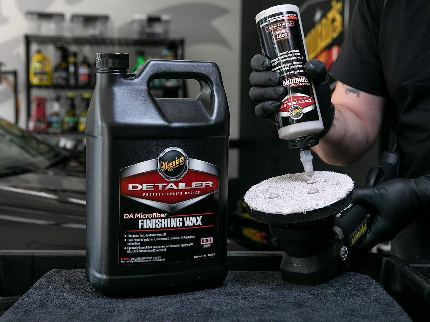 Meguiar's DA Microfiber Correction Compound D30032 - Pro Car Scratch Remover, for Use with a DA Polisher and Microfiber Cutting Disc, Remove Swirls, Scratches, Water Spots, and Oxidation, 32 Oz