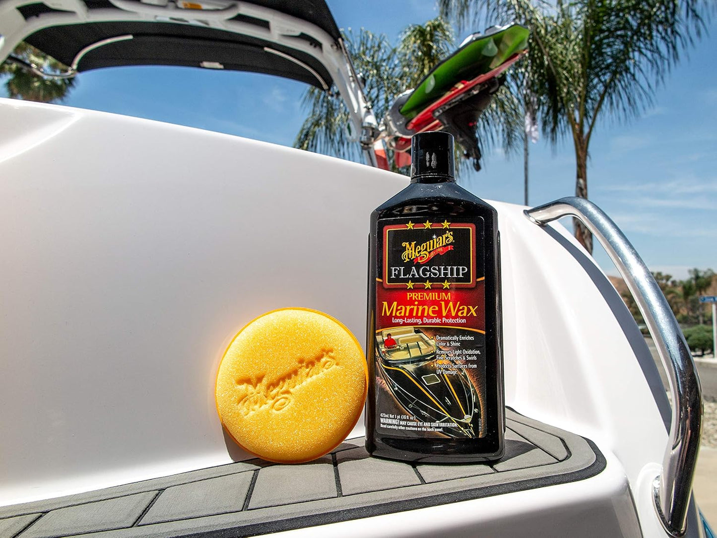 Meguiar's M6332 Flagship Premium Marine Wax, Easy to Use Boat Polish and Wax, Remove Scratches, Swirls, and Oxidation While Leaving Lasting Protection, 32 Oz Bottle