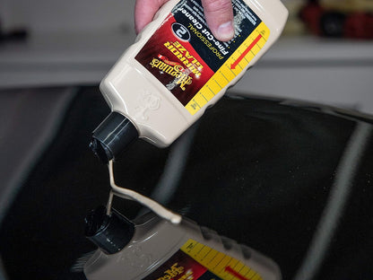 Meguiar’s Professional Swirl Remover 2.0, Polishing Compound, Car Scratch and Swirl Remover that Restores Shine and Gloss, Use On Exterior Paint and Clear Coat By Hand Or Machine - 16 Oz Bottle