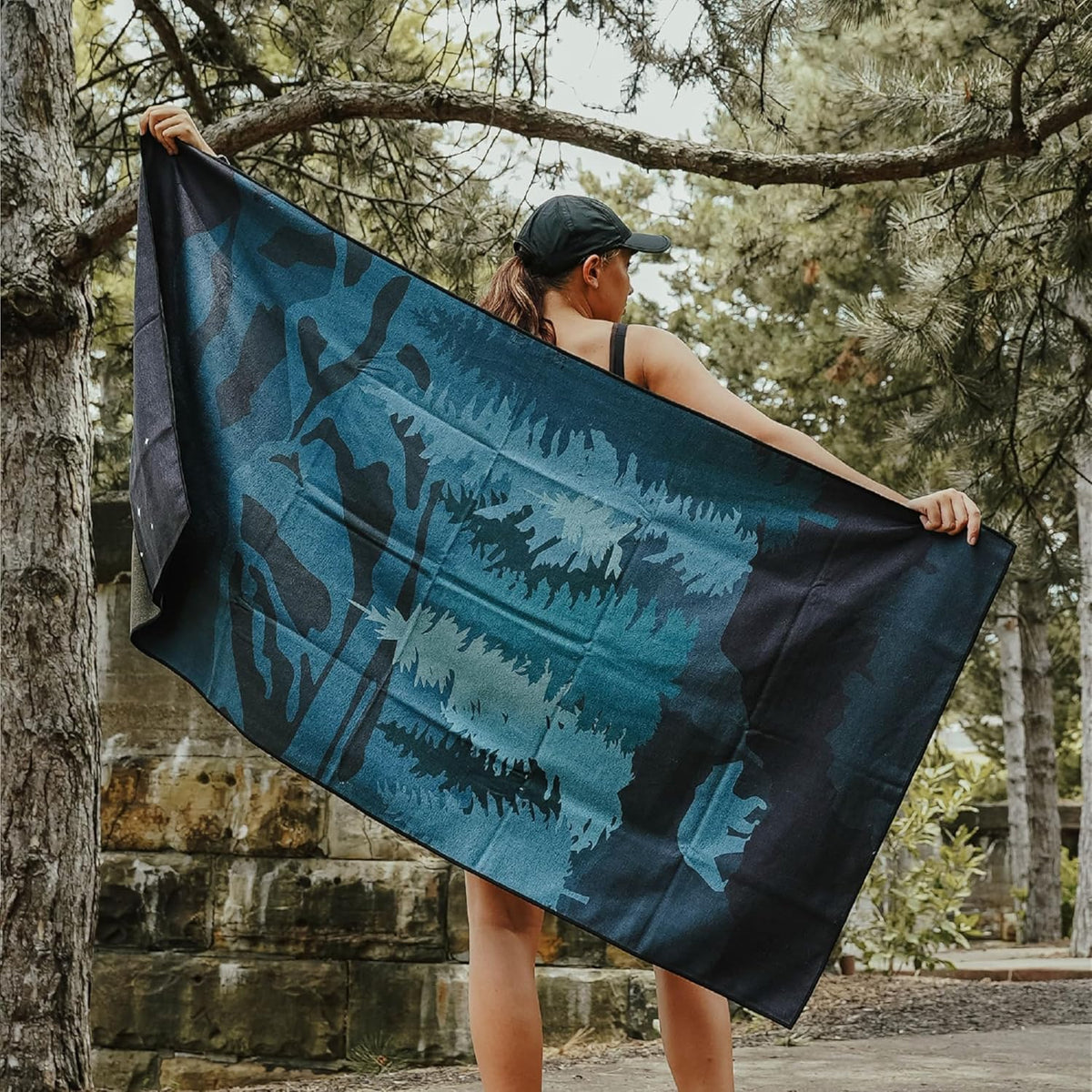 Sprints Athletic Running Towel, Full-Sized, Car Seat Cover - Performance Microfiber (Garden of Races Past)