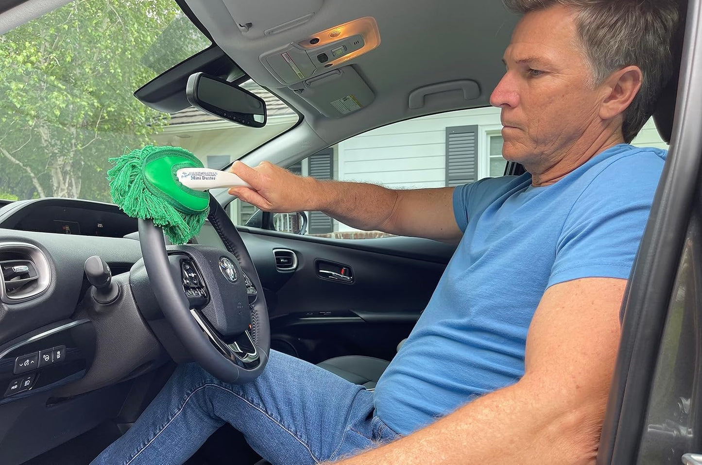 California Car Duster Dash Duster Green 62461 with Storage Bag