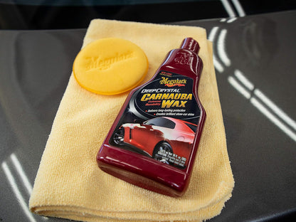 Meguiar's Deep Crystal Carnauba Wax, High-Grade Carnauba Liquid Car Wax for Long-Lasting Protection, Creates a Brilliant Shine and Gloss, Blocks UV Rays, Ideal Step for After Polishing, 16 Oz