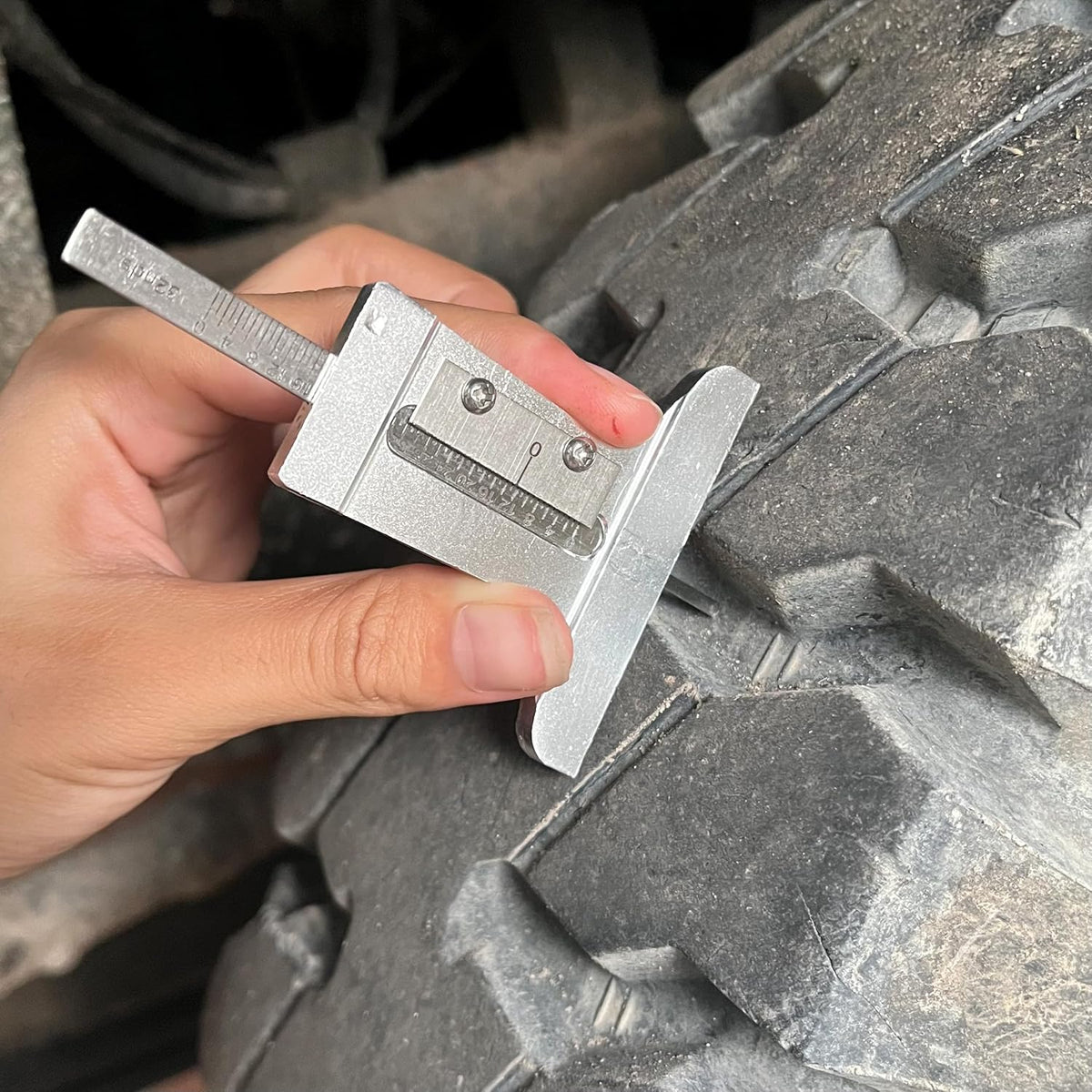 Car Truck Tire Depth Checker Tyre Tread Gauge Stainless Steel 0~32nds Caliper Measure Tool