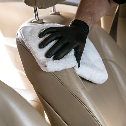 Meguiar's Shampoo Plus, Lubricating Car Wash Soap Lifts Dirt and Grime Off Car Surfaces, Cleans Paint Without Swirling or Scratching, Deepens Gloss and Boosts Shine, 1 Gal