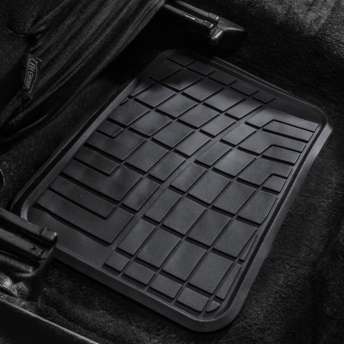 FH Group Automotive Floor Mats - Heavy-Duty Rubber Floor Mats for Cars, Universal Fit Full Set, Climaproof & Trimmable Floor Mats for Most Sedan, SUV, Truck, Black
