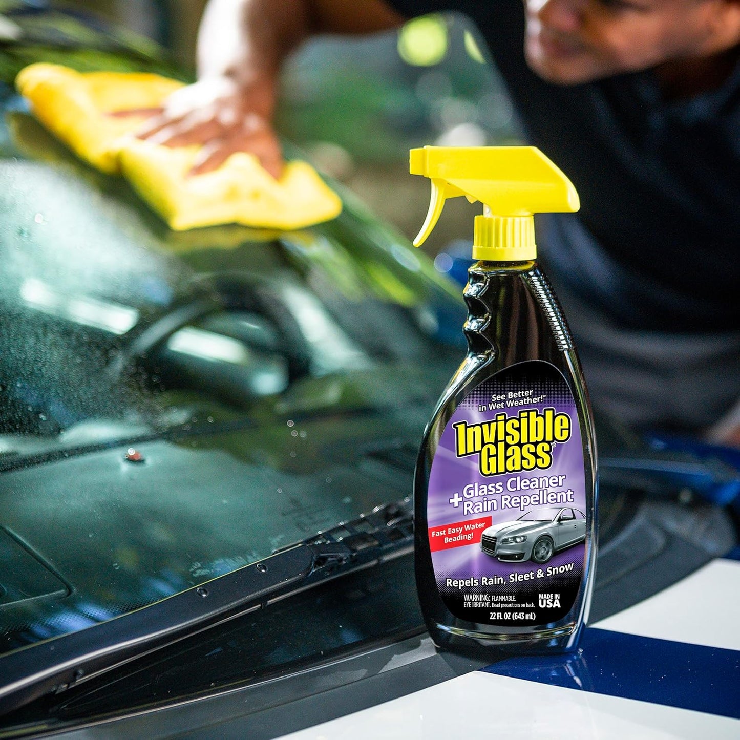 Invisible Glass 92184 Glass Cleaner + Rain Repellent 2-in-1 Windshield and Window Spray, Cleans Auto Glass, Repels Rain, Sleet, Snow, Improves Wet Weather Visibility – 22 fl oz