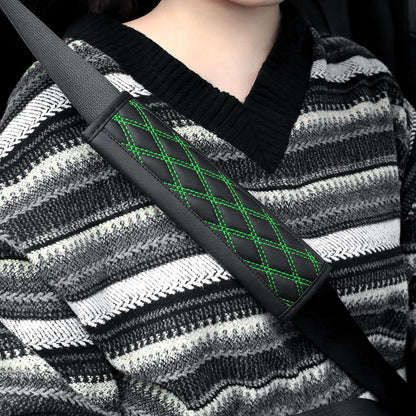2PCS Car Seat Belt Cover Pads,Leather Seatbelt Covers Protect Shoulder and Neck Car Accessories Interior,Universal Car Seat Strap Pads Car Decorations for Most Cars Trucks (Black/Red)
