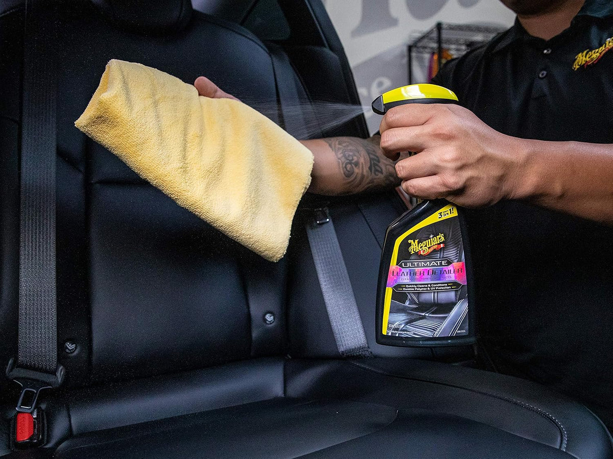 Meguiar's Gold Class Leather Conditioner Spray - Premium Car Leather Conditioner - Protect Your Car's Seats from Cracking, Fading and Drying Out - Keep It Looking and Feeling New, 16 Oz